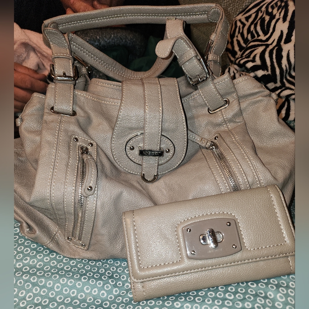 Nine West Grey Shoulder Tote with matching wallet